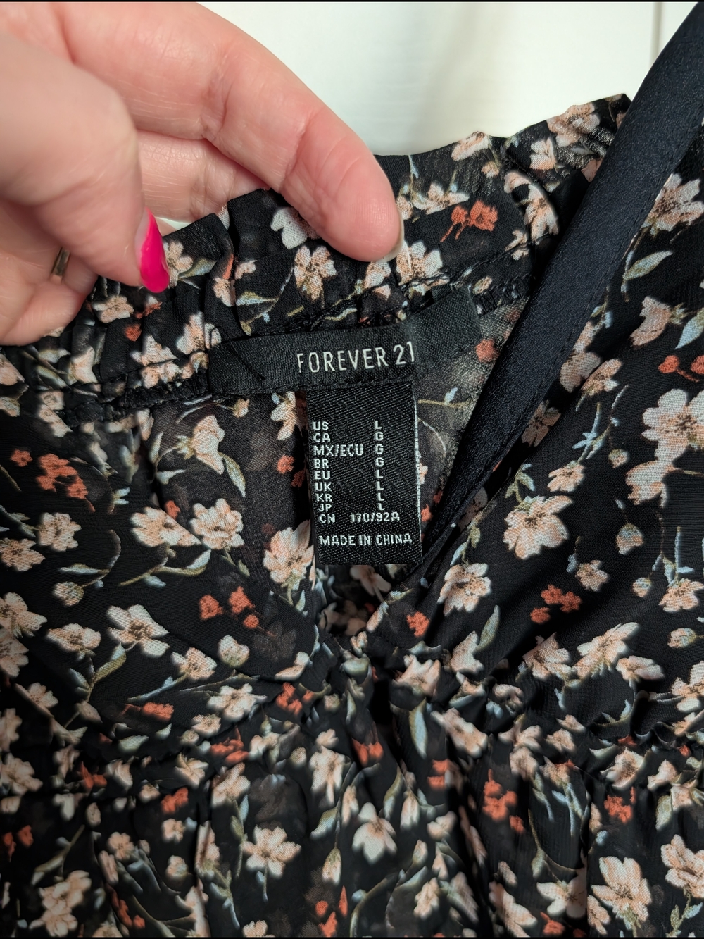 Forever 21 Black Floral Ruffled Spaghetti Strap Camisole - Picture 4 of 4